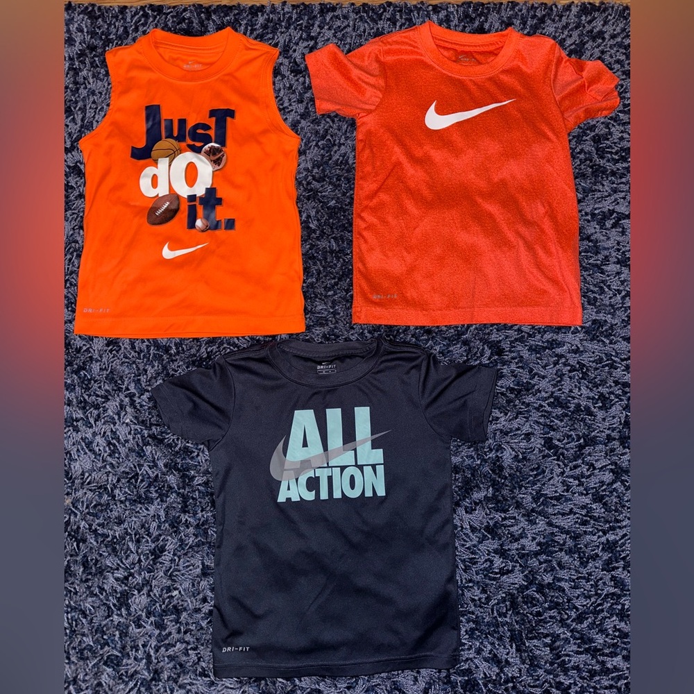 3 Nike shirts